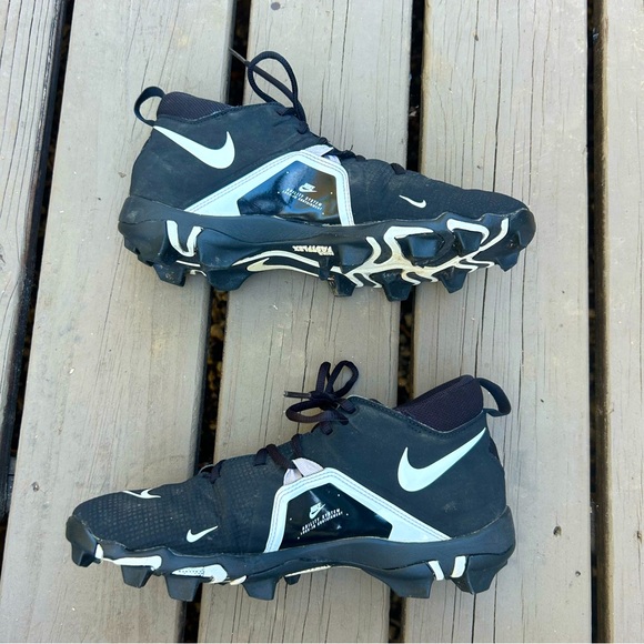 Nike Alpha Menace 3 Shark Black Football Mid Top Cleats | Men’s Size 10 - Picture 1 of 10